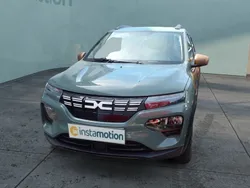 Grün Gebraucht 2023 Dacia Spring Extreme Kleinwagen | 18.640 € (Etwas zu teuer)