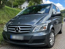 Grau Gebraucht 2011 Mercedes Viano Van / Kleinbus | 15.900 € (Guter Preis)