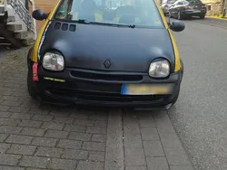 Gelb Gebraucht 1997 Renault Twingo Kleinwagen | 1.150 €