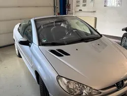 Gebraucht 2004 Peugeot 206 CC Quiksilver Cabrio | 2.222 € (Fairer Preis)