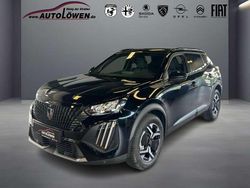 Schwarz (met. perla nera schwarz) Neu 2025 Peugeot 2008 Allure SUV | 33.395 € (Superpreis)