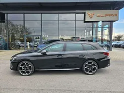 Mitternachtsschwarz Neu 2024 Cupra Leon Kombi | 37.990 € (Etwas zu teuer)