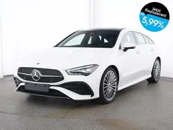 Weiß Gebraucht 2024 Mercedes CLA200 Shooting Brake AMG Kombi | 35.770 € (Teuer)