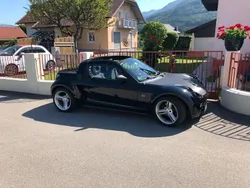 Schwarz Gebraucht 2003 Smart Roadster Cabrio | 4.520 € (Fairer Preis)