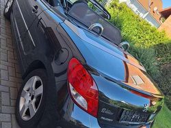Schwarz Gebraucht 2011 Peugeot 207 CC Premium Cabrio | 3.350 € (Fairer Preis)