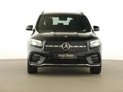 Schwarz Gebraucht 2024 Mercedes GLB200 AMG SUV | 43.496 € (Fairer Preis)