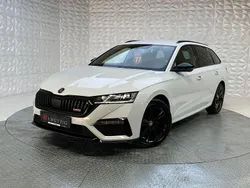 Weiß Gebraucht 2023 Skoda Octavia RS Kombi | 30.990 € (Fairer Preis)
