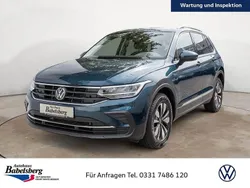 Blau Gebraucht 2024 VW Tiguan Move SUV | 32.490 € (Fairer Preis)