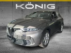 Grau Gebraucht 2023 Alfa Romeo Tonale Sprint SUV | 25.990 € (Guter Preis)