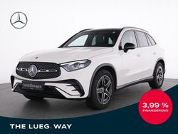 Weiß Gebraucht 2025 Mercedes GLC220 AMG SUV | 57.785 €