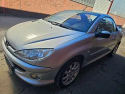 Lackierung aluminiumgrau Gebraucht 2006 Peugeot 206 CC Quiksilver Cabrio | 2.200 € (Fairer Preis)