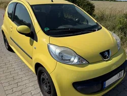 Gelb Gebraucht 2007 Peugeot 107 Filou Kleinwagen | 1.290 € (Superpreis)