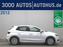 Other Gebraucht 2023 Skoda Fabia Ambition Limousine | 17.980 € (Guter Preis)