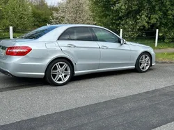 Silber Gebraucht 2010 Mercedes E350 Avantgarde Limousine | 17.500 € (Teuer)