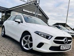Weiß Gebraucht 2019 Mercedes A250 Progressive Limousine | 24.879 € (Fairer Preis)