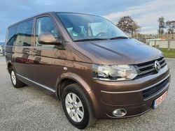 Braun Gebraucht 2011 VW Caravelle Comfortline Van / Kleinbus | 20.950 €