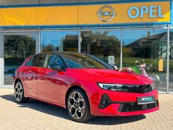 Rot Gebraucht 2023 Opel Astra Ultimate Limousine | 22.900 € (Fairer Preis)