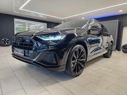 Schwarz Gebraucht 2022 Audi Q8 Sport SUV | 66.900 € (Teuer)