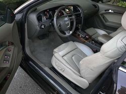 Braun Gebraucht 2010 Audi A5 Cabriolet Cabrio | 13.900 €