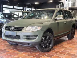 Black metallic Gebraucht 2010 VW Touareg SUV | 21.360 € (Etwas zu teuer)