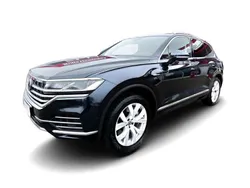 Blau Gebraucht 2021 VW Touareg Elegance SUV | 59.915 € (Etwas zu teuer)