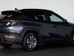 Grau / darkknight / metallic Gebraucht 2023 Hyundai Tucson SUV | 29.950 € (Guter Preis)