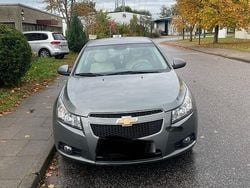 Grau Gebraucht 2011 Chevrolet Cruze Limousine | 4.500 € (Fairer Preis)