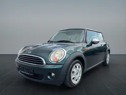 British racing green metallic Gebraucht 2010 Mini ONE Kleinwagen | 3.990 € (Fairer Preis)