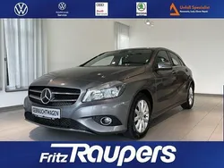 Grau Gebraucht 2014 Mercedes A180 Style Limousine | 14.550 € (Fairer Preis)