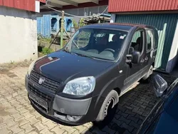 Schwarz Gebraucht 2009 Fiat Doblò Dynamic Van / Kleinbus | 1.800 € (Guter Preis)