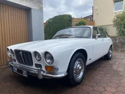 Weiß Gebraucht 1971 Jaguar XJ6 Limousine | 18.950 €