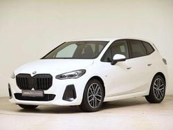 Alpinweiß Gebraucht 2024 BMW 218 M Sport Van / Kleinbus | 28.920 € (Guter Preis)