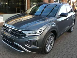 Indiumgrau metallic Neu 2025 VW T-Roc Goal SUV | 31.990 € (Superpreis)