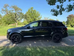 Schwarz Gebraucht 2014 Audi Q7 Ambiente SUV | 22.850 € (Etwas zu teuer)