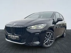 Schwarz Neu 2025 BMW 230e Active Tourer Performance Van / Kleinbus | 52.990 € (Fairer Preis)