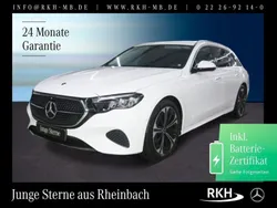 Weiß Gebraucht 2024 Mercedes E300 Avantgarde Kombi | 47.980 € (Superpreis)