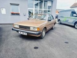 Beige Gebraucht 1982 Nissan Bluebird Limousine | 6.990 €
