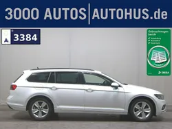 Weiss Gebraucht 2022 VW Passat Business Kombi | 19.480 € (Guter Preis)
