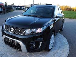 Schwarz Gebraucht 2016 Suzuki Vitara SUV | 15.300 € (Fairer Preis)