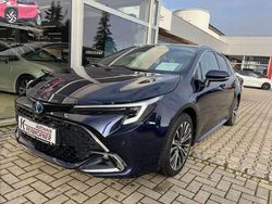 Dark blue met. Gebraucht 2023 Toyota Corolla Team Kombi | 24.750 € (Guter Preis)