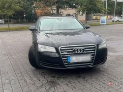 Schwarz Gebraucht 2011 Audi A8 Limousine | 15.500 €