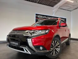 Rot Gebraucht 2019 Mitsubishi Outlander Diamant Edition SUV | 18.890 € (Fairer Preis)