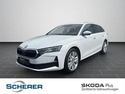 Moonweiß perleffekt (metallic) Gebraucht 2024 Skoda Octavia Selection Limousine | 28.500 € (Guter Preis)