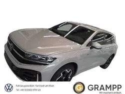 Beige Gebraucht 2024 VW Touareg R-line SUV | 62.960 € (Teuer)