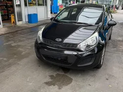 Schwarz Gebraucht 2012 Kia Rio 2 Kleinwagen | 3.900 € (Etwas zu teuer)