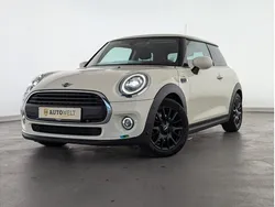 Weiß Gebraucht 2019 Mini ONE Kleinwagen | 14.860 € (Fairer Preis)