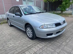 Silber Gebraucht 2001 Mitsubishi Carisma Limousine | 1.900 € (Fairer Preis)