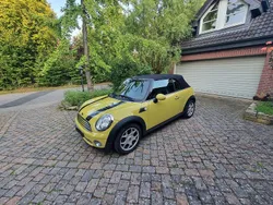 Gelb Gebraucht 2009 Mini Cooper Cabriolet Cabrio | 5.000 € (Etwas zu teuer)