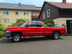 Rot Gebraucht 1999 Dodge Ram Abholung | 11.300 €