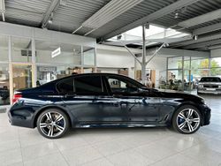 Schwarz Gebraucht 2018 BMW 750 Performance Limousine | 42.400 € (Teuer)